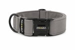 Halsband mit Plastikverschluss – schwarze Beschläge