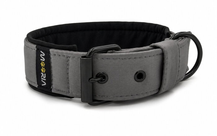 Halsband mit Gürtelverschluss – schwarze Beschläge